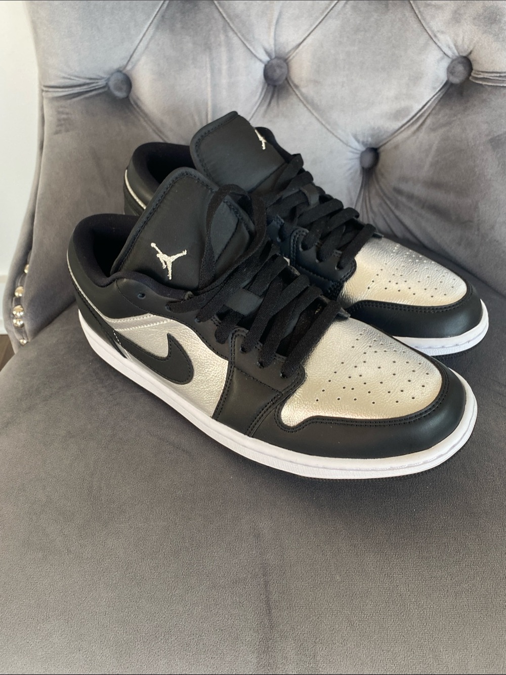 NWT Women’s Jordan 1 Low SE Black and Metallic Silver Low Top Sneakers - Picture 16 of 17